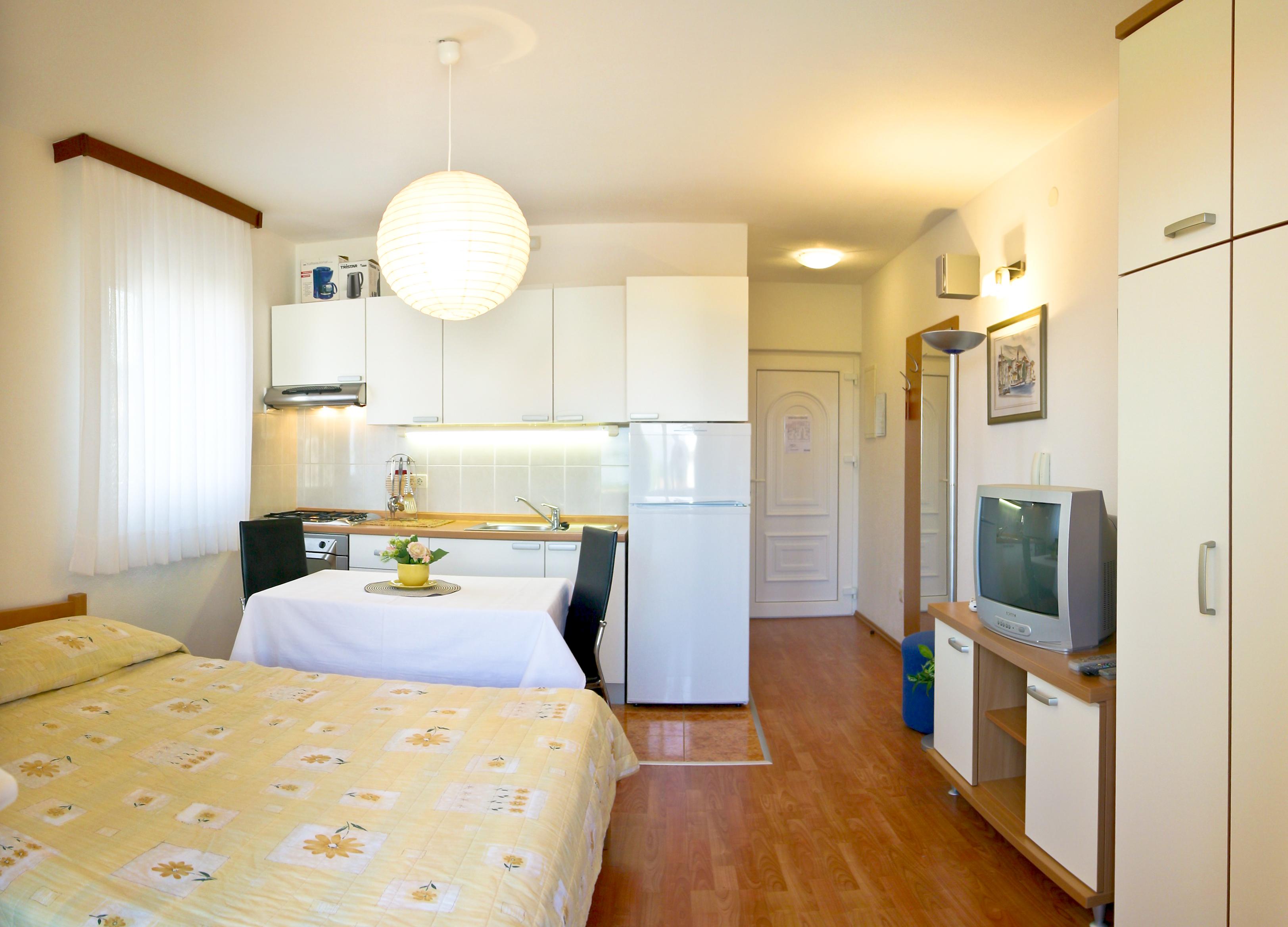 Villa Midea ซูเปตาร์ ภายนอก รูปภาพ