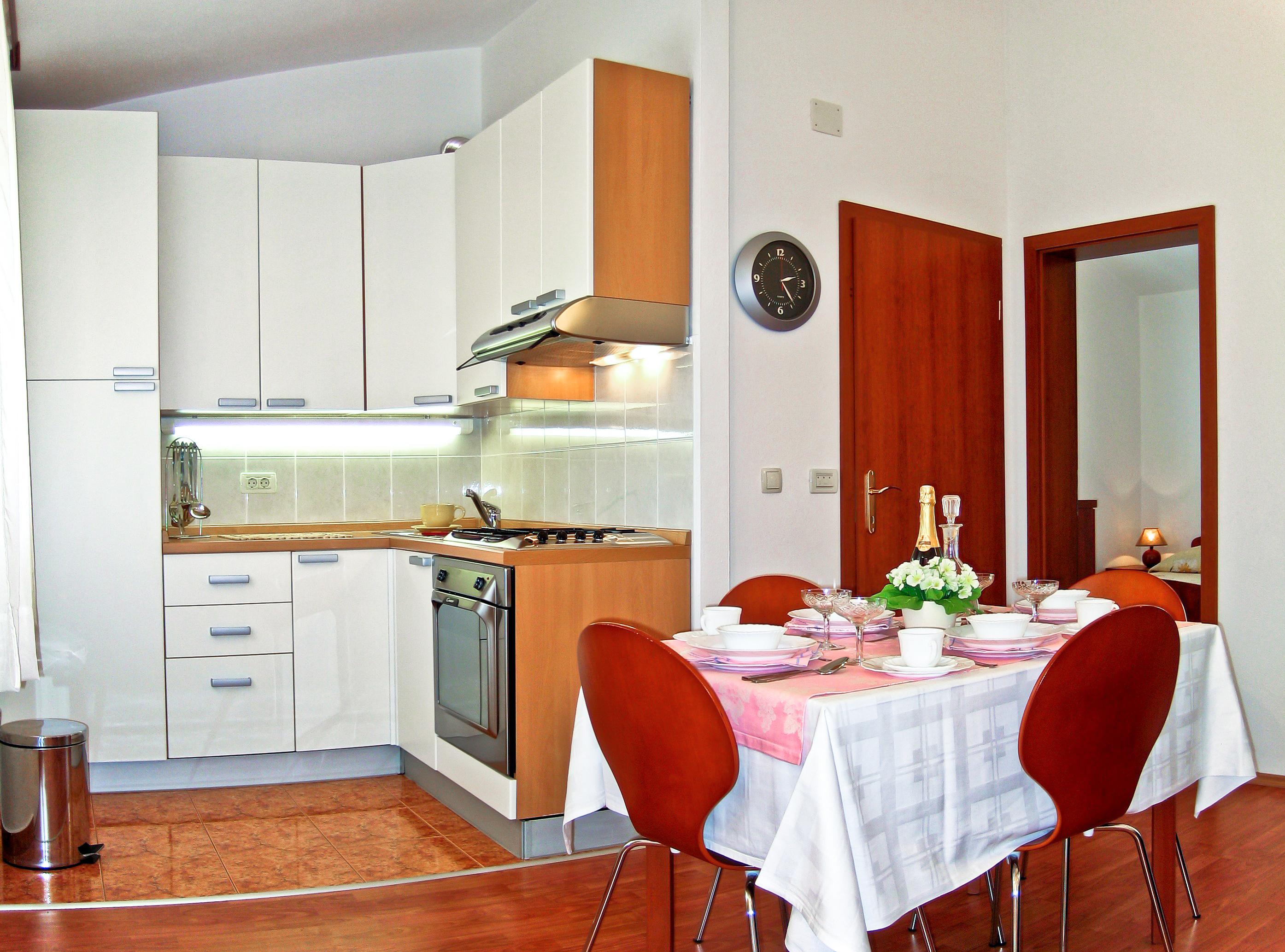 Villa Midea ซูเปตาร์ ภายนอก รูปภาพ