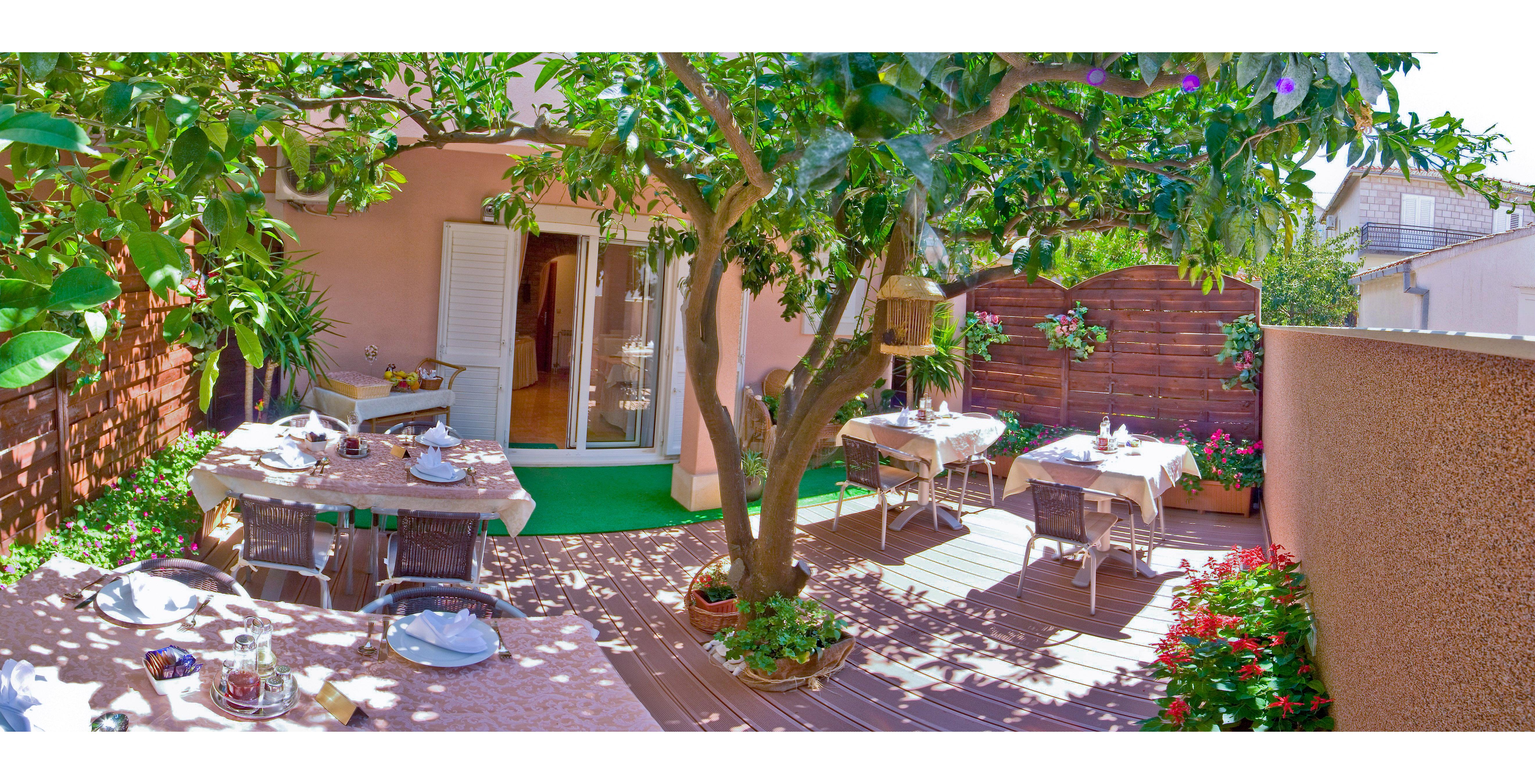 Villa Midea ซูเปตาร์ ภายนอก รูปภาพ